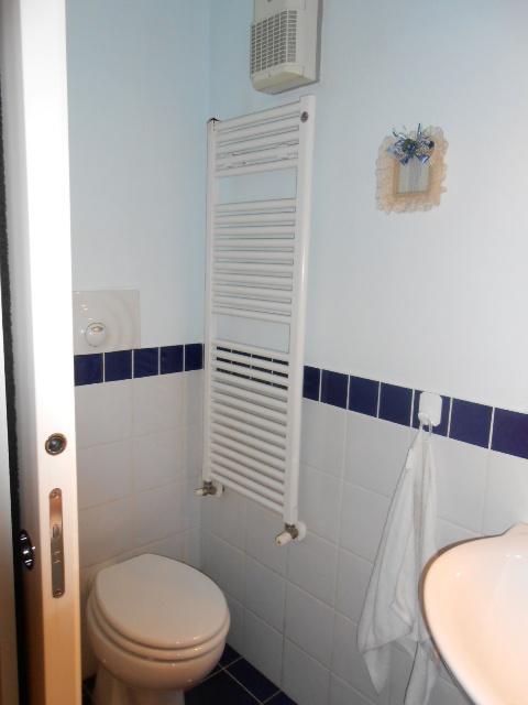 1817 - APPARTAMENTO VENDITA ANCONA ZONA BARACCOLA - € 73.000 5