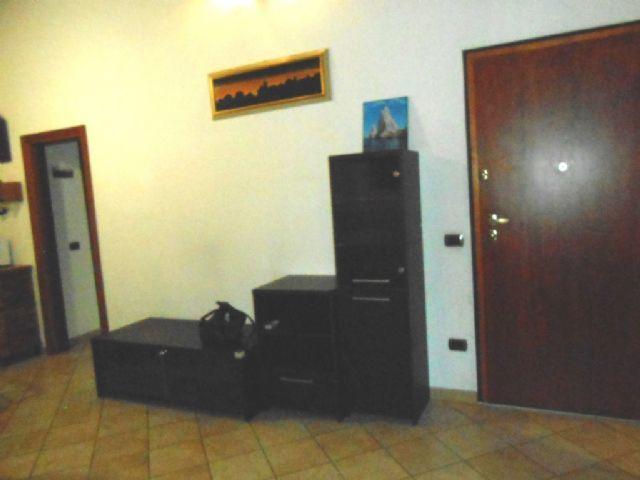 1898 - APPARTAMENTO AFFITTO ANCONA ZONA PIANO - TRATTATIVA RISERVATA