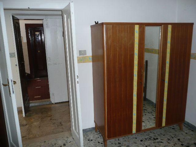 3325 - APPARTAMENTO VENDITA ANCONA ZONA PIANO - € 58.000 3