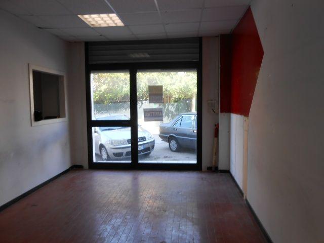 3429/1 - ATTIVITA VENDITA ANCONA ZONA PALOMBARE - € 140.000 23