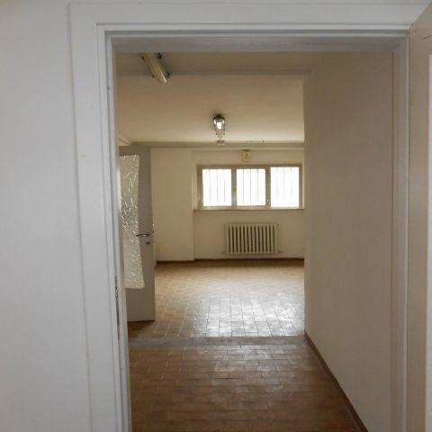 3464 - LOCALE VENDITA ANCONA ZONA TORRETTE - € 150.000 5