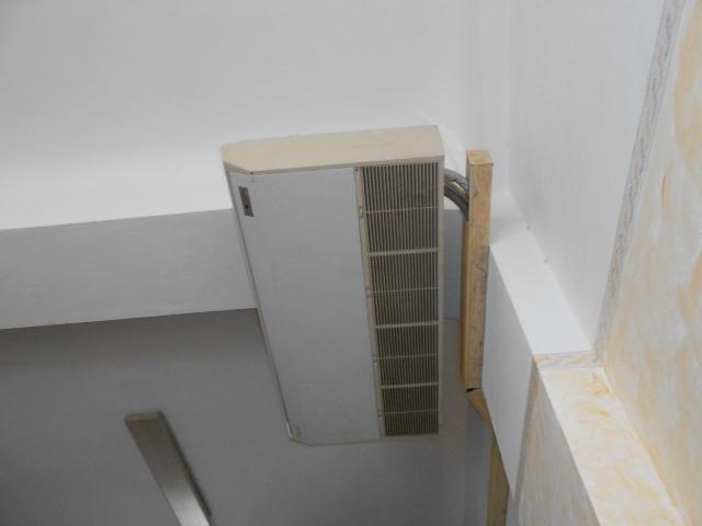 3675 - MAGAZZINO VENDITA ANCONA ZONA PIANO - € 25.000 6