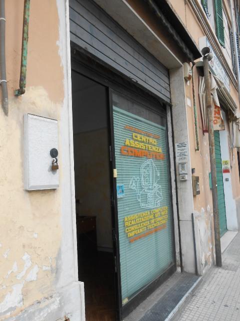 3675 - MAGAZZINO VENDITA ANCONA ZONA PIANO - € 25.000 7