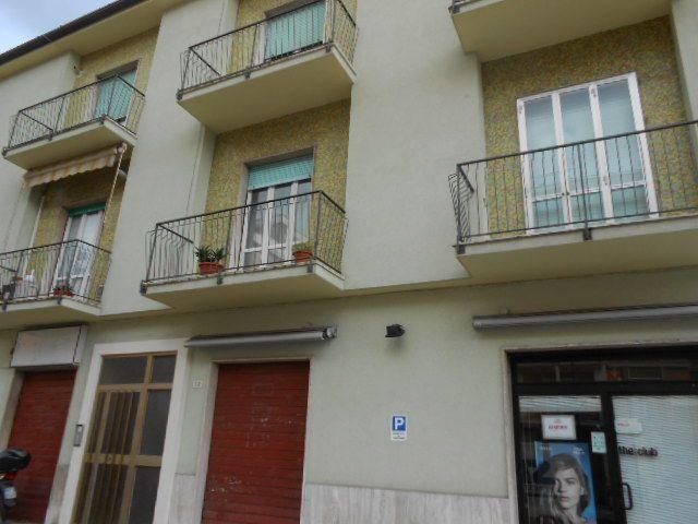 3831/1 - LOCALE AFFITTO ANCONA ZONA GALLERIA RISORGIMENTO - € 1.200 4