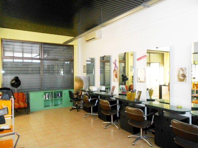 3889 - LOCALE COMMERCIALE VENDITA ANCONA ZONA GRAZIE - € 100.000 2