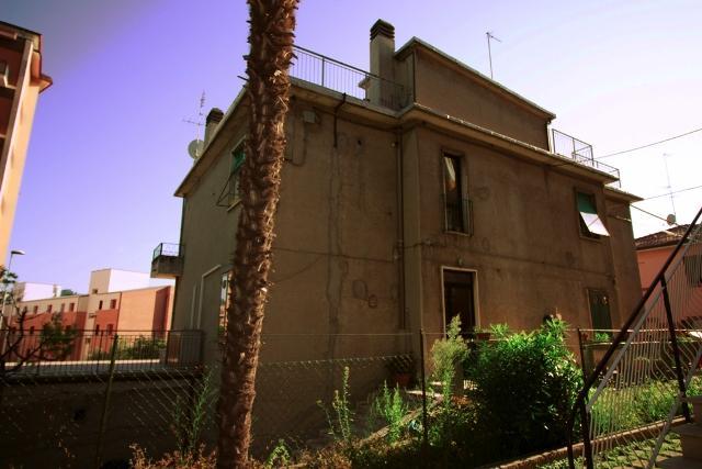 3990 - APPARTAMENTO VENDITA ANCONA ZONA PIANO - € 170.000 105