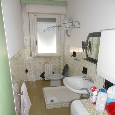 3998 - APPARTAMENTO VENDITA ANCONA ZONA GRAZIE - € 130.000 30