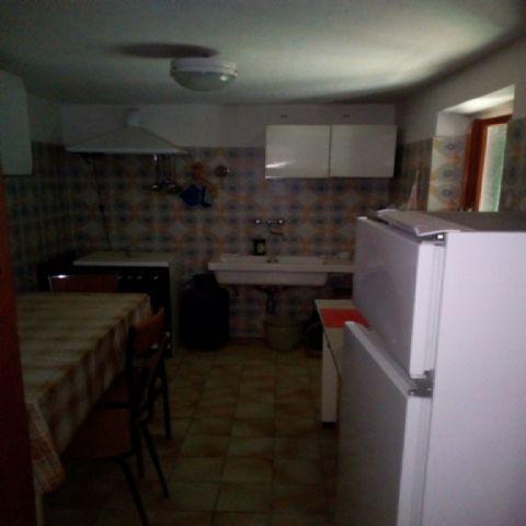 4060 - CASA ABBINATA VENDITA MACERATA ZONA CENTRO - € 39.000 4
