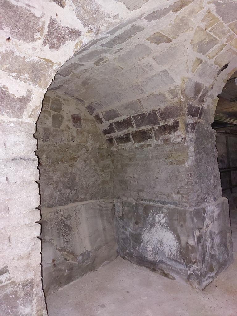 4238 - APPARTAMENTO VENDITA ANCONA ZONA GRAZIE - € 72.000 12