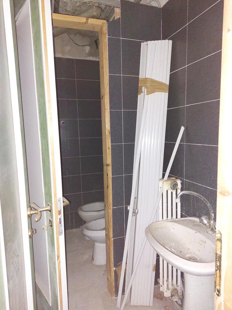 4238 - APPARTAMENTO VENDITA ANCONA ZONA GRAZIE - € 72.000 8
