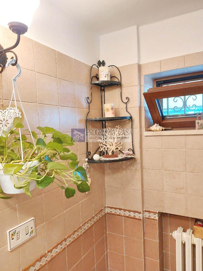 4257 - VILLA VENDITA ANCONA ZONA PATERNO - € 350.000 31