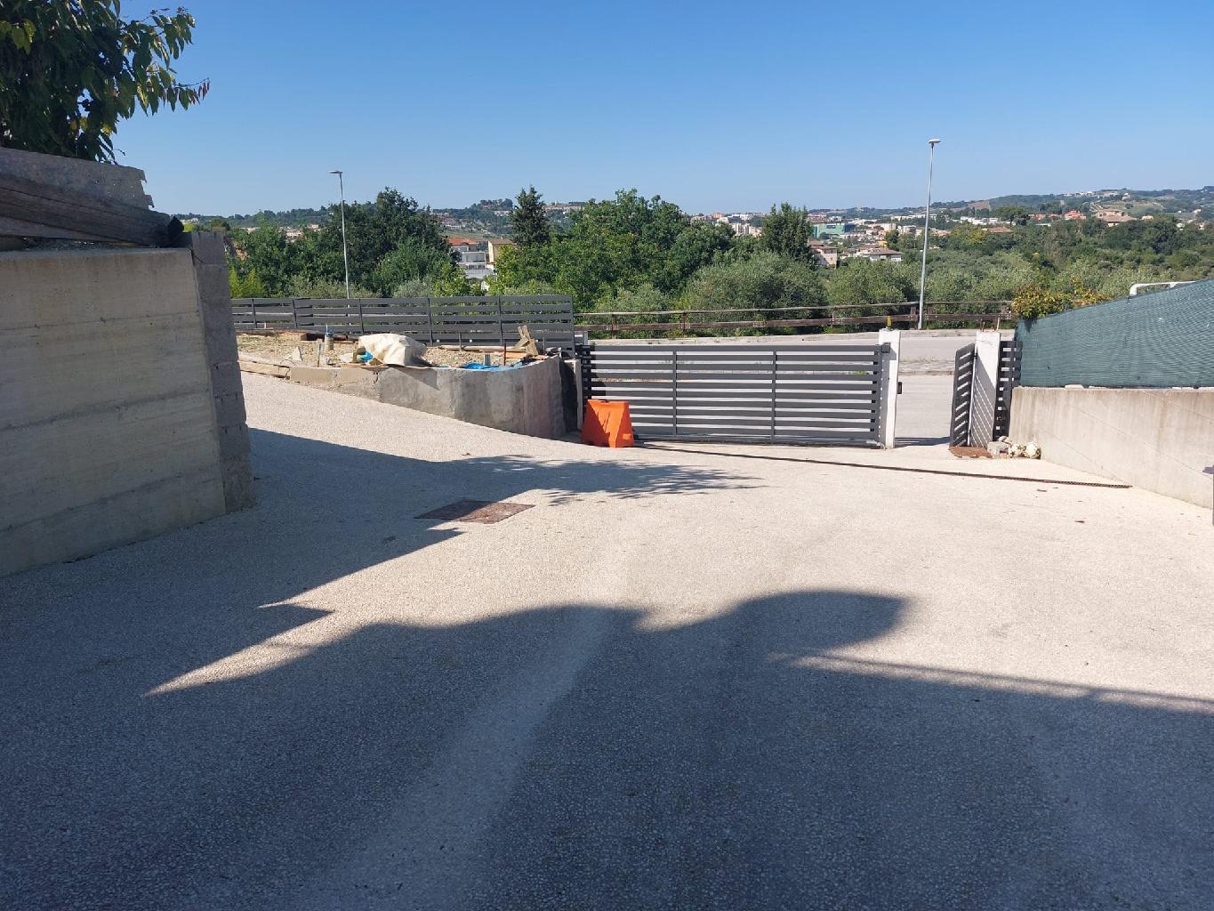 4264 - CASA BIFAMILIARE VENDITA ANCONA ZONA BARACCOLA - € 690.000 6